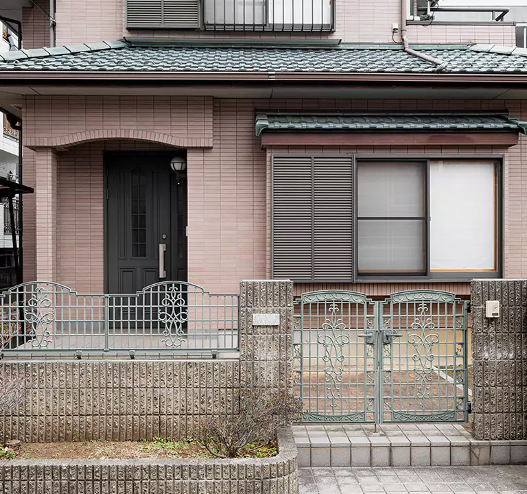 The Most Trusted Company to Sell Damaged House in West Hempstead